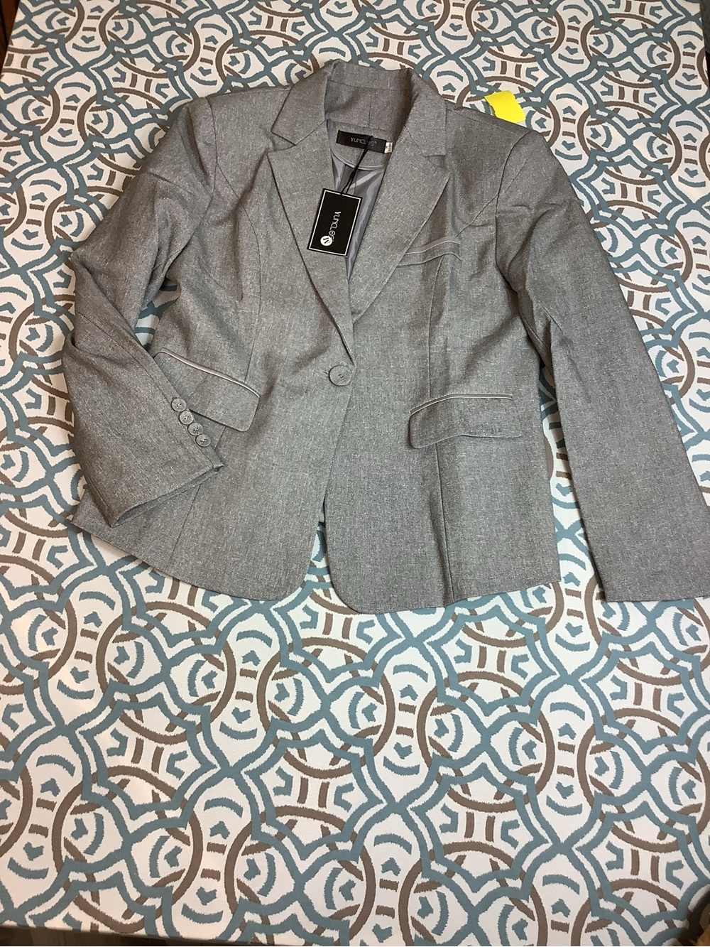 Gray Single-Button Tailored Blazer